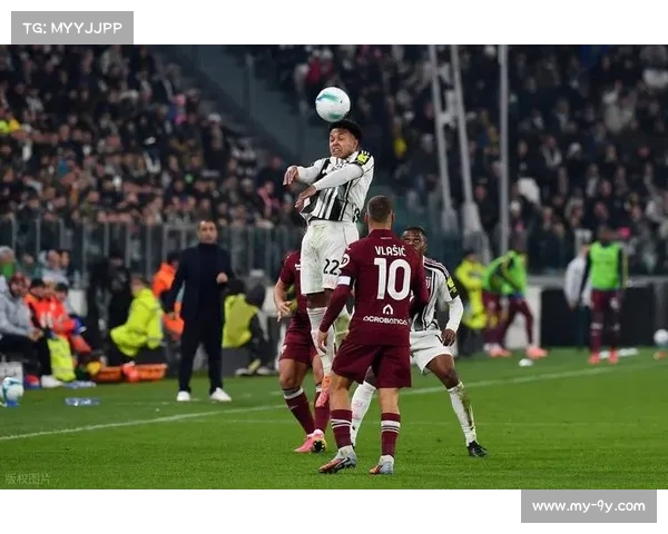 尤文锁定贝尔纳韦，解决中场组织难题成冬窗目标